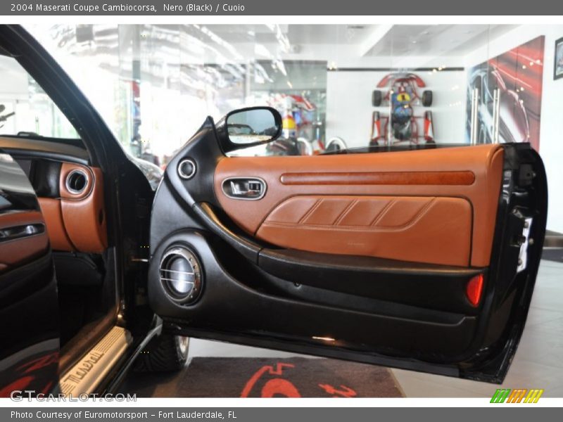 Nero (Black) / Cuoio 2004 Maserati Coupe Cambiocorsa