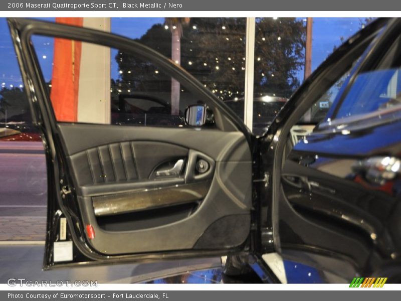 Black Metallic / Nero 2006 Maserati Quattroporte Sport GT