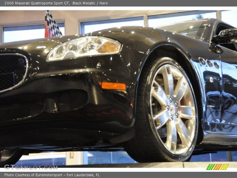Black Metallic / Nero 2006 Maserati Quattroporte Sport GT