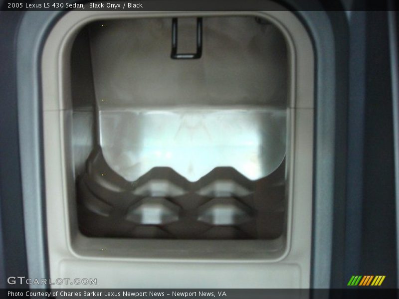 Black Onyx / Black 2005 Lexus LS 430 Sedan