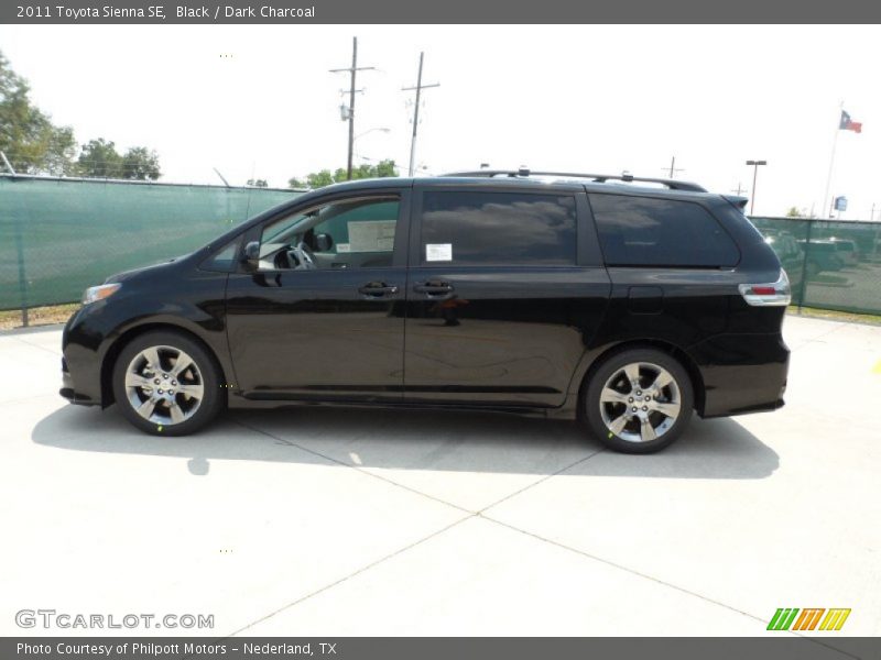 Black / Dark Charcoal 2011 Toyota Sienna SE