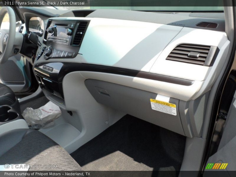 Black / Dark Charcoal 2011 Toyota Sienna SE
