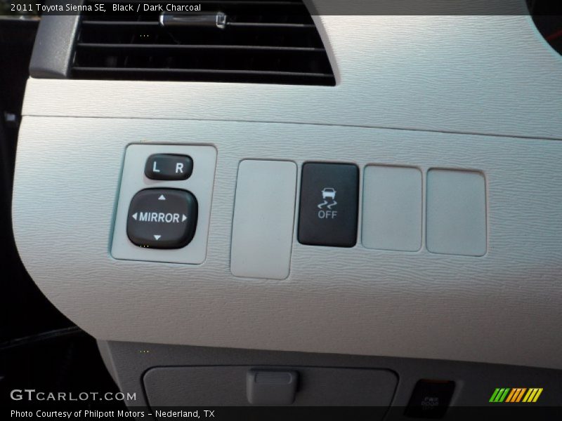 Black / Dark Charcoal 2011 Toyota Sienna SE