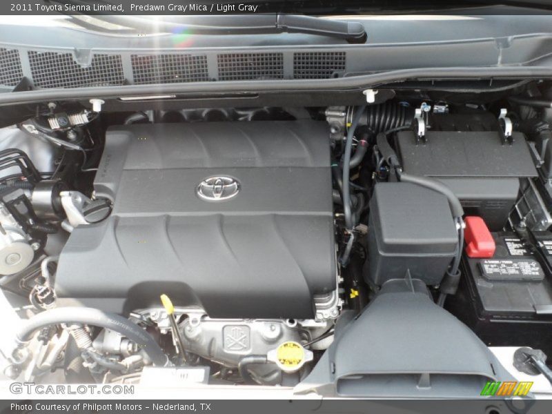 Predawn Gray Mica / Light Gray 2011 Toyota Sienna Limited