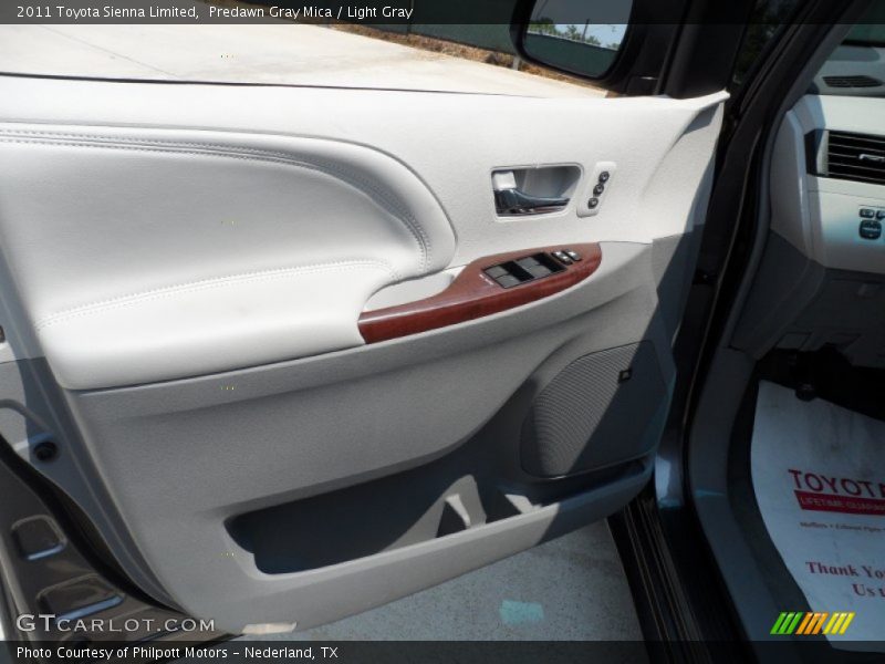 Predawn Gray Mica / Light Gray 2011 Toyota Sienna Limited