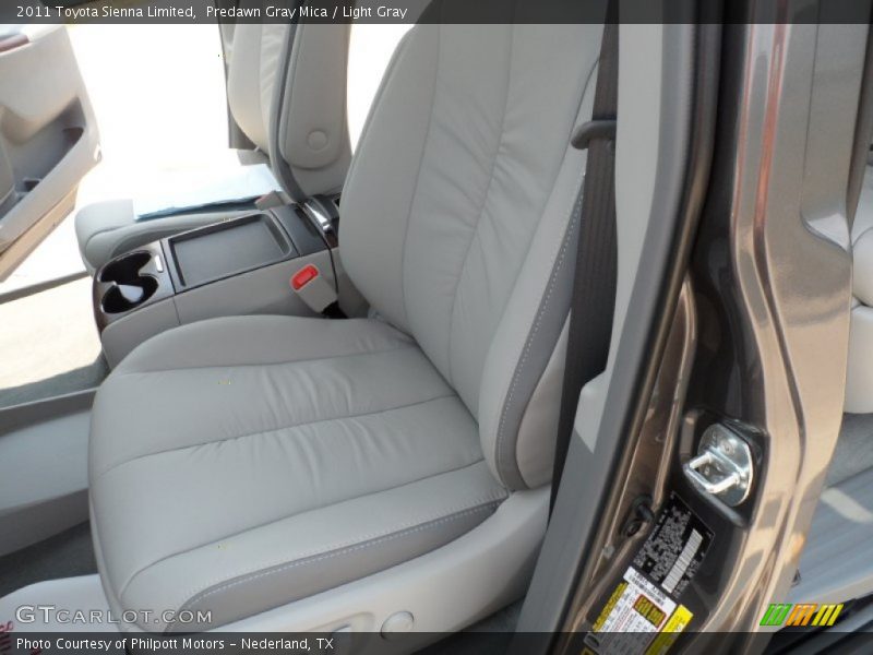 Predawn Gray Mica / Light Gray 2011 Toyota Sienna Limited