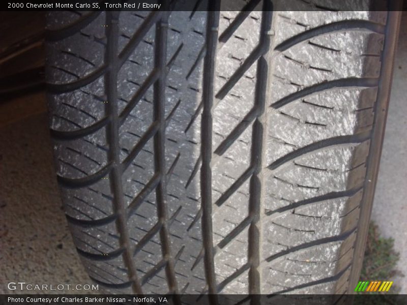 Torch Red / Ebony 2000 Chevrolet Monte Carlo SS