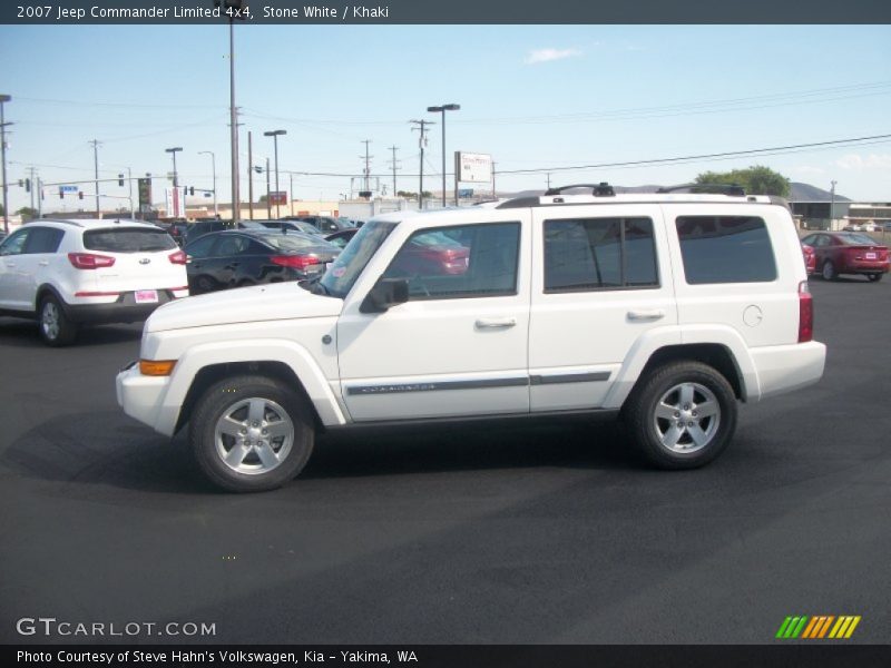 Stone White / Khaki 2007 Jeep Commander Limited 4x4