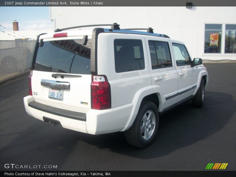 Stone White / Khaki 2007 Jeep Commander Limited 4x4