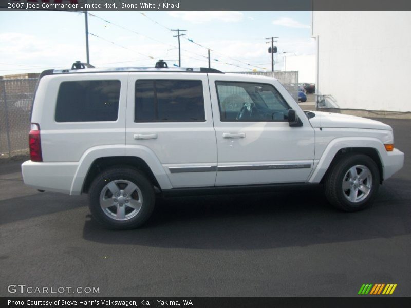 Stone White / Khaki 2007 Jeep Commander Limited 4x4