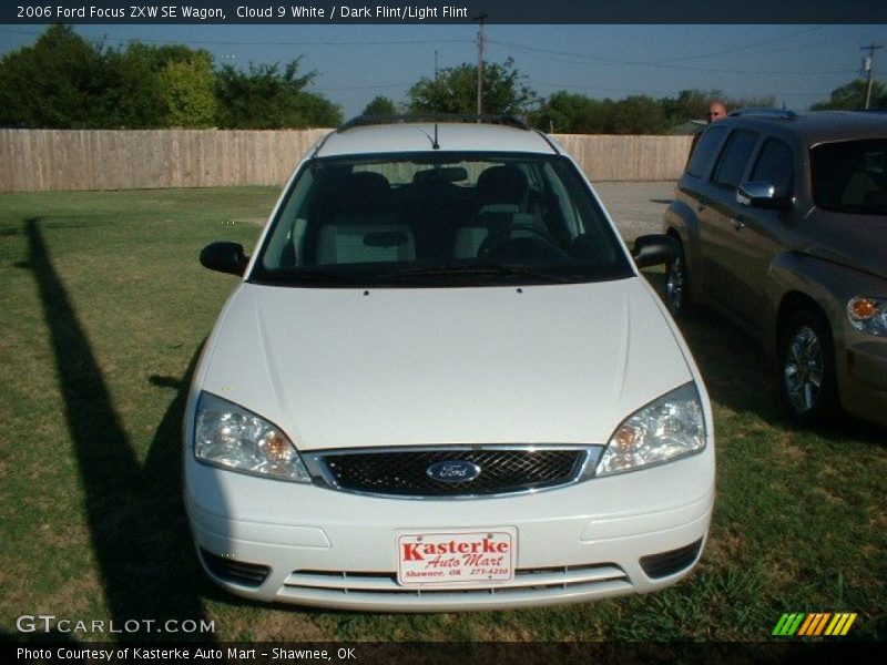 Cloud 9 White / Dark Flint/Light Flint 2006 Ford Focus ZXW SE Wagon