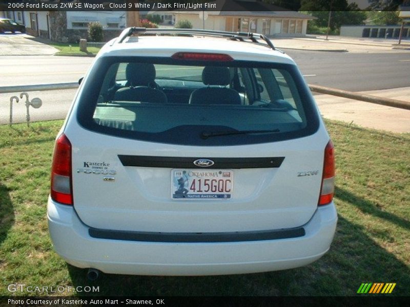 Cloud 9 White / Dark Flint/Light Flint 2006 Ford Focus ZXW SE Wagon