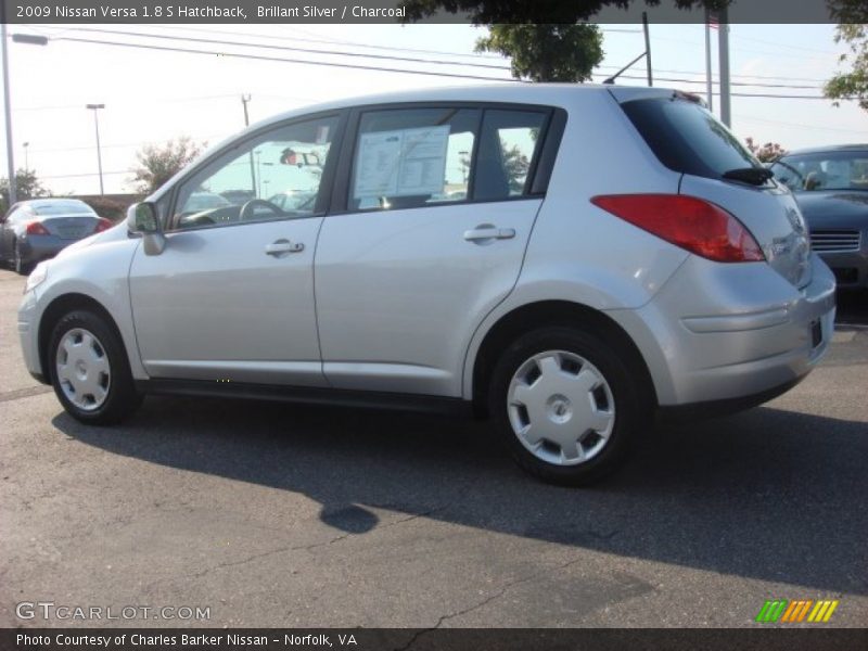Brillant Silver / Charcoal 2009 Nissan Versa 1.8 S Hatchback