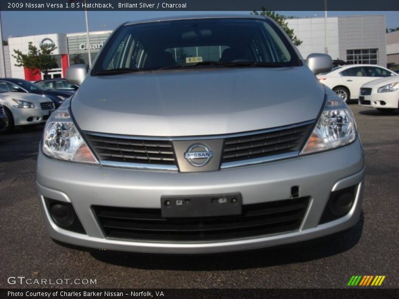 Brillant Silver / Charcoal 2009 Nissan Versa 1.8 S Hatchback