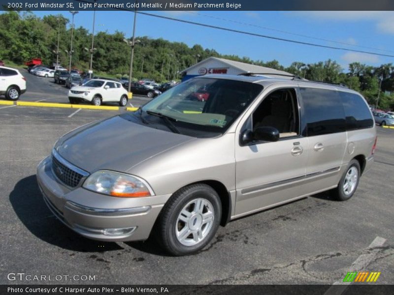 Light Parchment Gold Metallic / Medium Parchment Beige 2002 Ford Windstar SE