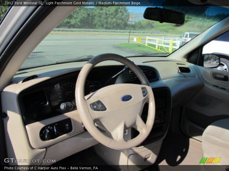 Light Parchment Gold Metallic / Medium Parchment Beige 2002 Ford Windstar SE