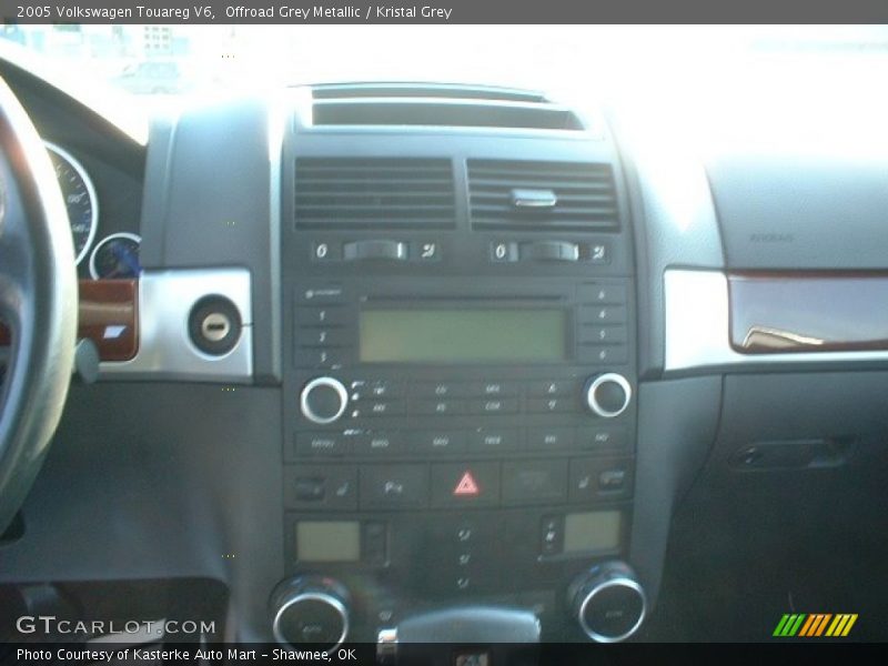 Offroad Grey Metallic / Kristal Grey 2005 Volkswagen Touareg V6