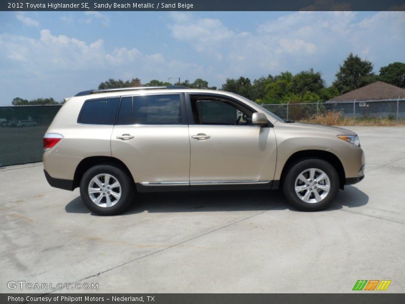  2012 Highlander SE Sandy Beach Metallic