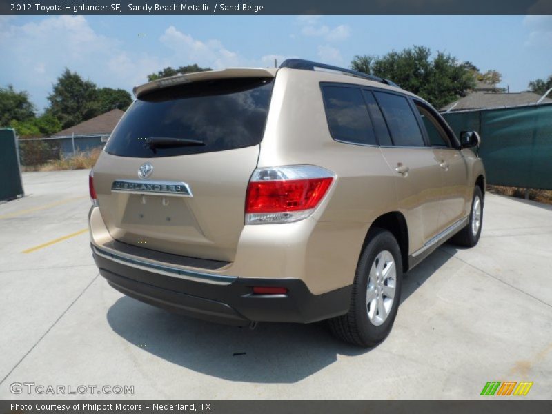 Sandy Beach Metallic / Sand Beige 2012 Toyota Highlander SE