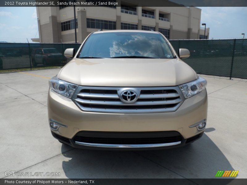 Sandy Beach Metallic / Sand Beige 2012 Toyota Highlander SE