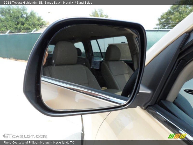 Sandy Beach Metallic / Sand Beige 2012 Toyota Highlander SE