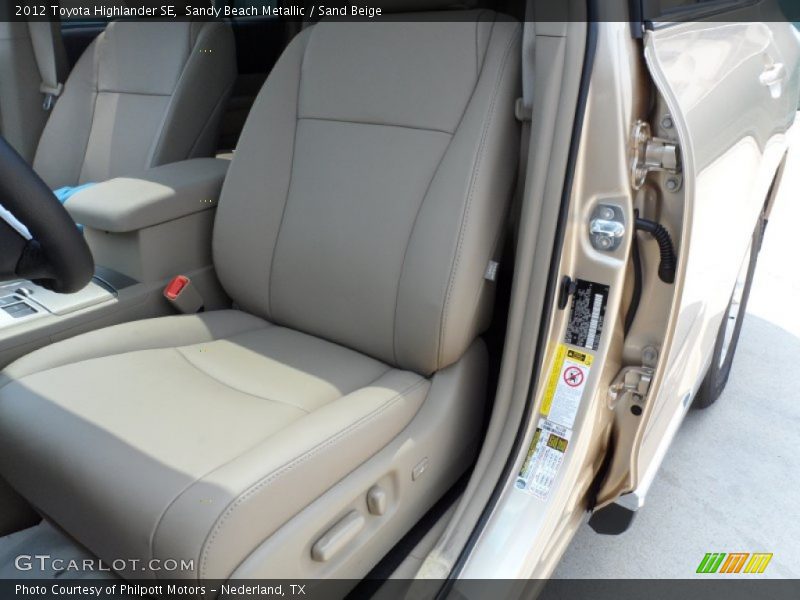 2012 Highlander SE Sand Beige Interior