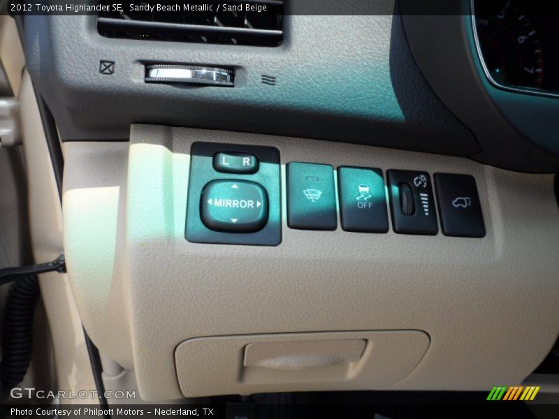 Controls of 2012 Highlander SE