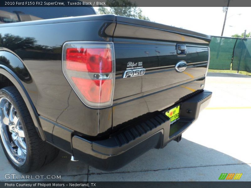 Tuxedo Black / Black 2010 Ford F150 FX2 SuperCrew