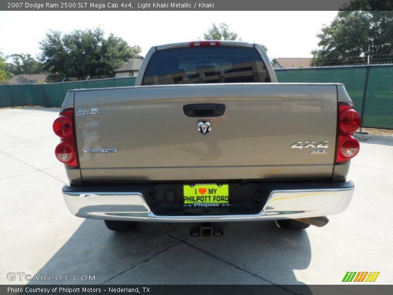 Light Khaki Metallic / Khaki 2007 Dodge Ram 2500 SLT Mega Cab 4x4