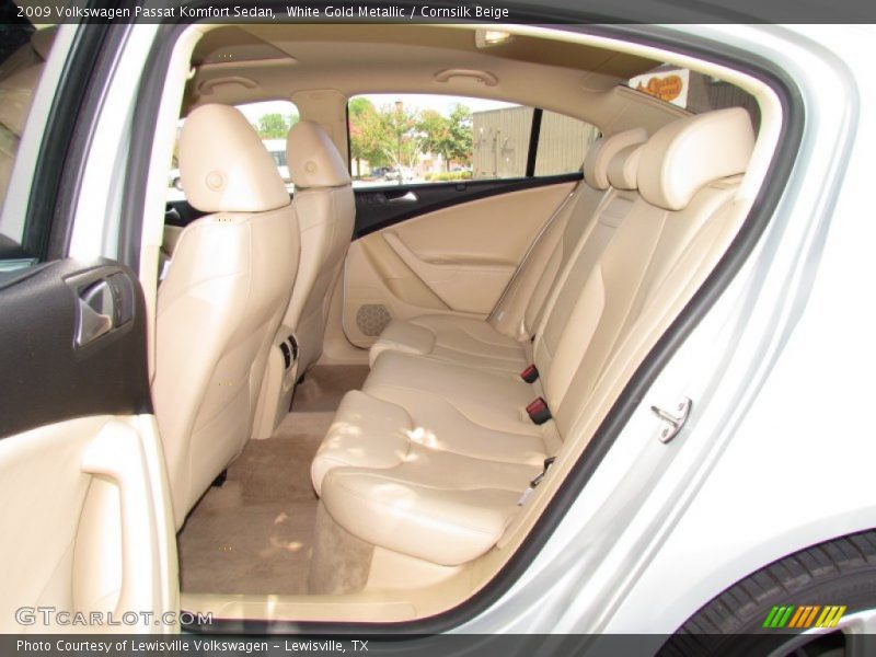  2009 Passat Komfort Sedan Cornsilk Beige Interior