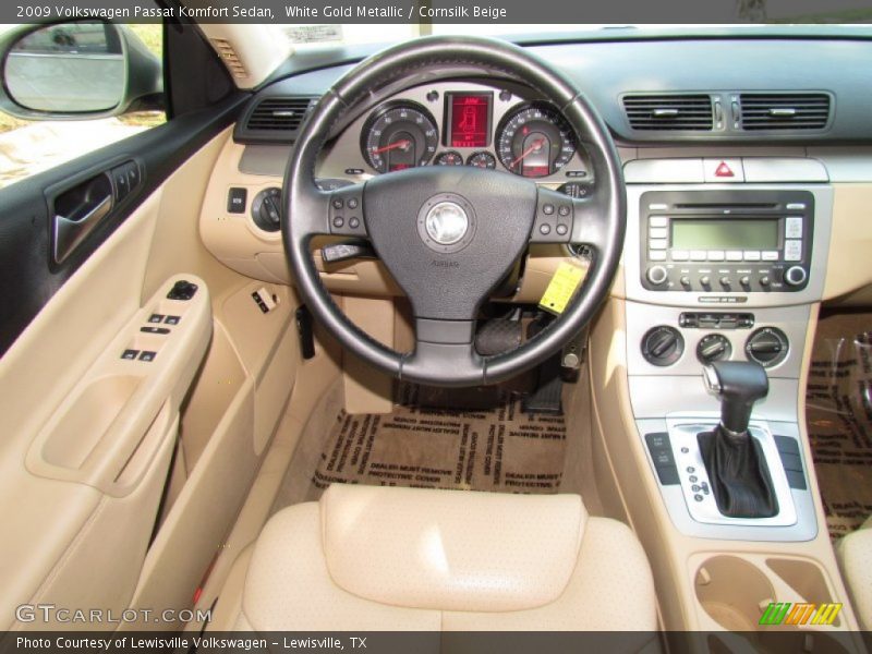  2009 Passat Komfort Sedan Cornsilk Beige Interior