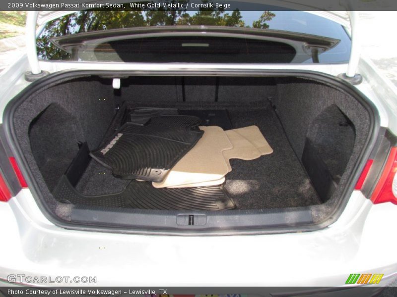  2009 Passat Komfort Sedan Trunk