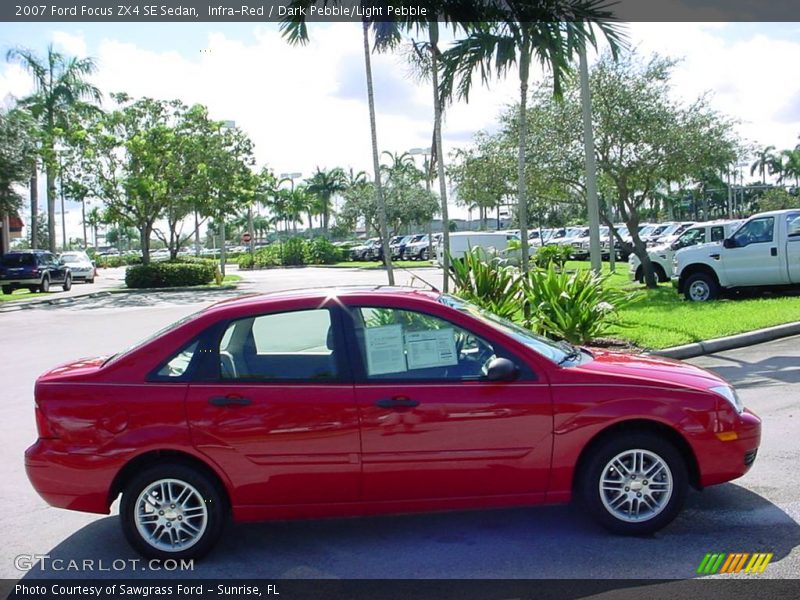 Infra-Red / Dark Pebble/Light Pebble 2007 Ford Focus ZX4 SE Sedan