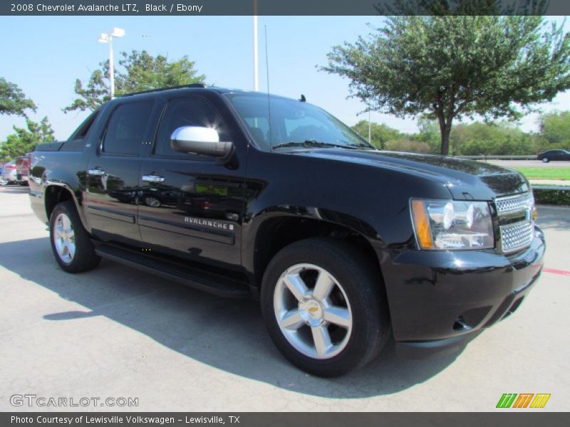 Front 3/4 View of 2008 Avalanche LTZ