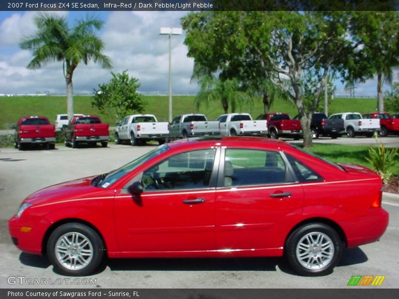 Infra-Red / Dark Pebble/Light Pebble 2007 Ford Focus ZX4 SE Sedan