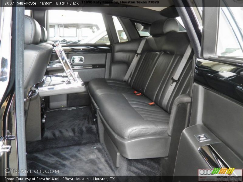 Black / Black 2007 Rolls-Royce Phantom