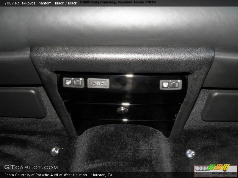 Black / Black 2007 Rolls-Royce Phantom
