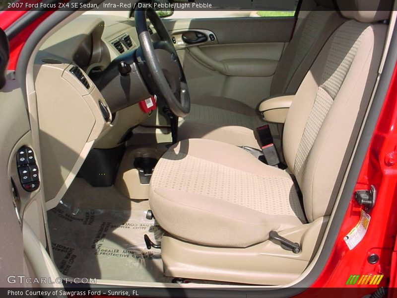 Infra-Red / Dark Pebble/Light Pebble 2007 Ford Focus ZX4 SE Sedan