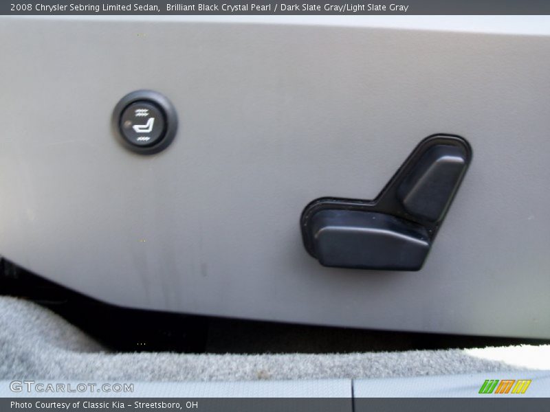 Controls of 2008 Sebring Limited Sedan