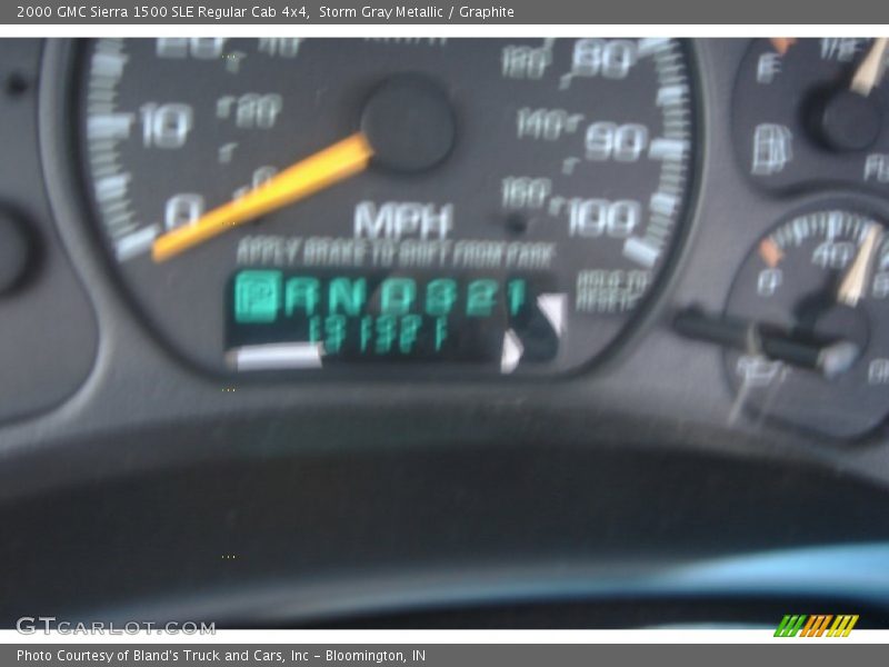 Storm Gray Metallic / Graphite 2000 GMC Sierra 1500 SLE Regular Cab 4x4