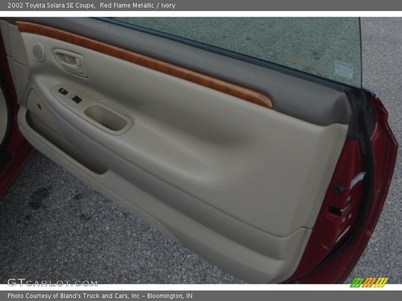 Red Flame Metallic / Ivory 2002 Toyota Solara SE Coupe