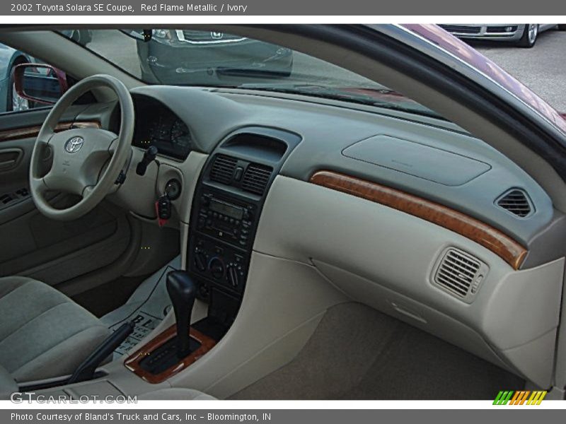 Red Flame Metallic / Ivory 2002 Toyota Solara SE Coupe
