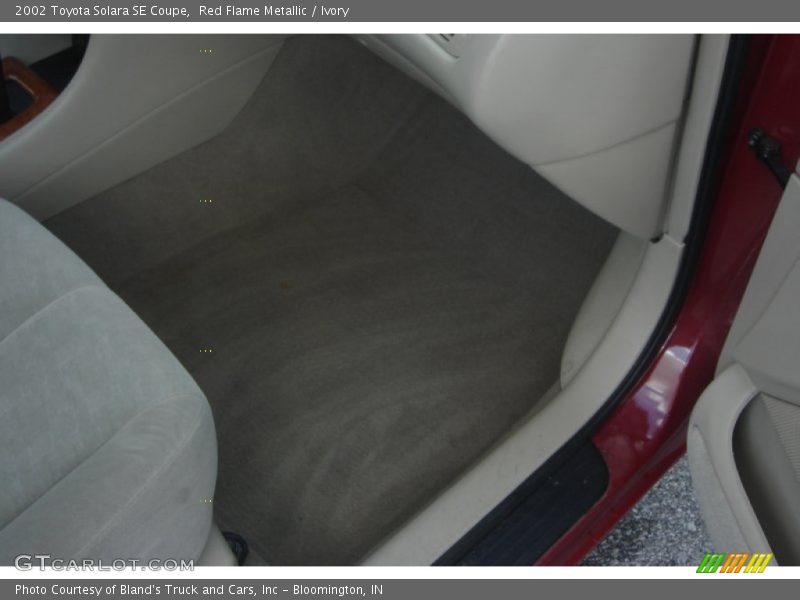 Red Flame Metallic / Ivory 2002 Toyota Solara SE Coupe