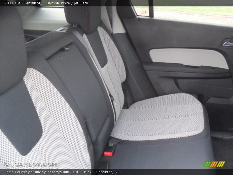Olympic White / Jet Black 2011 GMC Terrain SLE