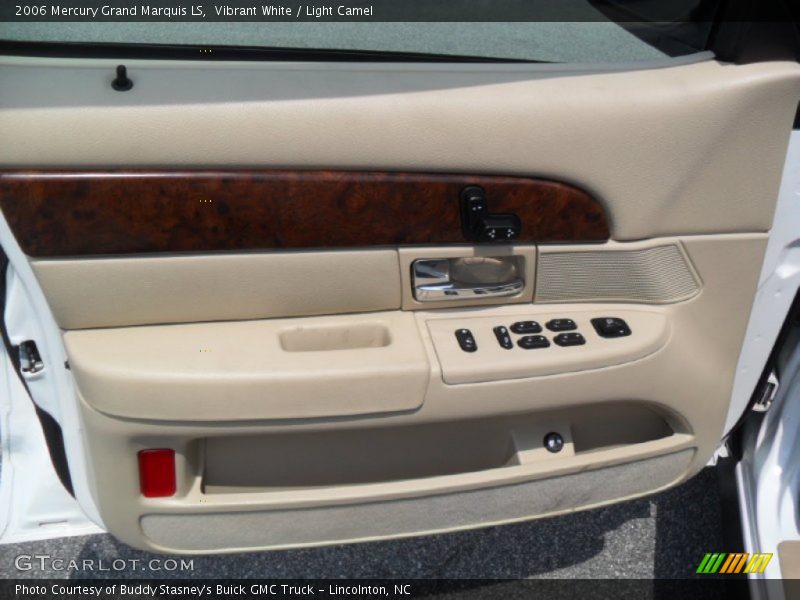 Vibrant White / Light Camel 2006 Mercury Grand Marquis LS