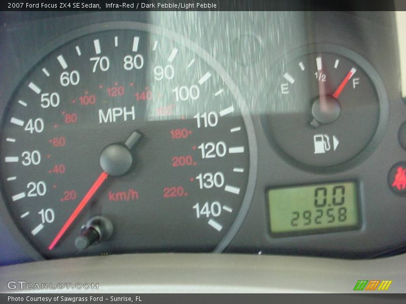 Infra-Red / Dark Pebble/Light Pebble 2007 Ford Focus ZX4 SE Sedan