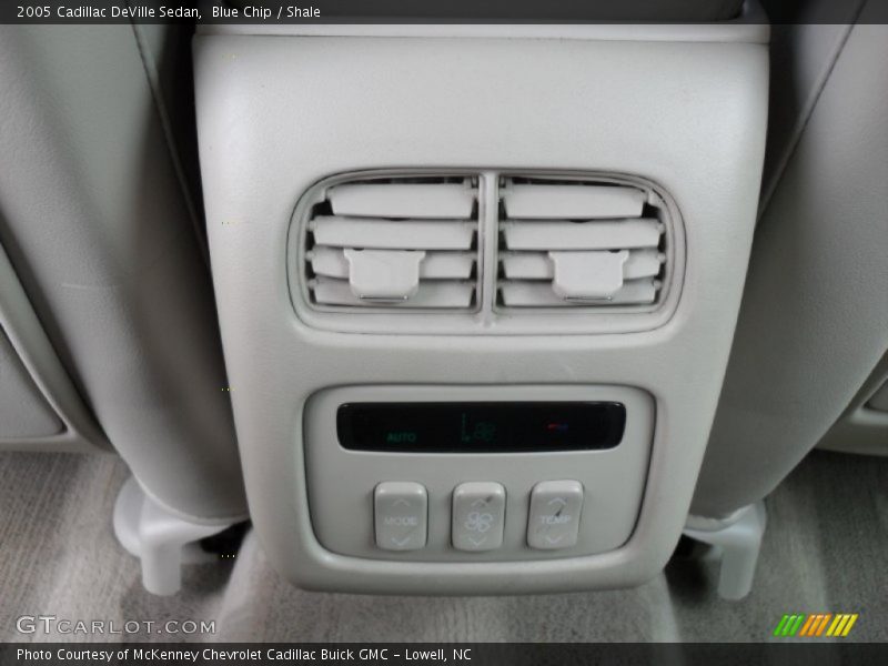 Blue Chip / Shale 2005 Cadillac DeVille Sedan