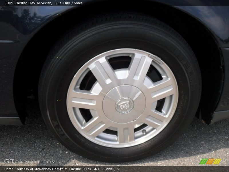 Blue Chip / Shale 2005 Cadillac DeVille Sedan