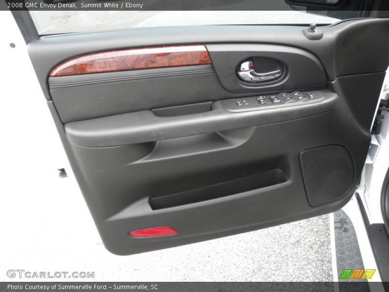 Door Panel of 2008 Envoy Denali