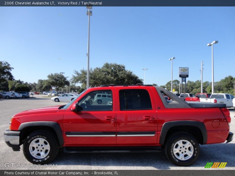 Victory Red / Tan/Neutral 2006 Chevrolet Avalanche LT